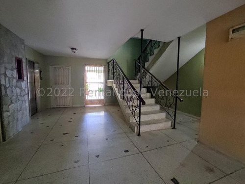 Imagen 18 de 23 de Apartamento En Venta Urb. San Pablo Lc#23-3027