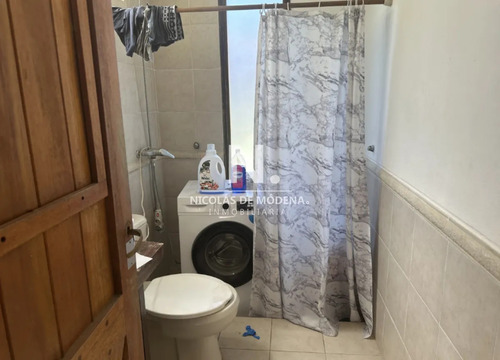Vende Casa En Altos Del Pinar De 3 Dormitorios.