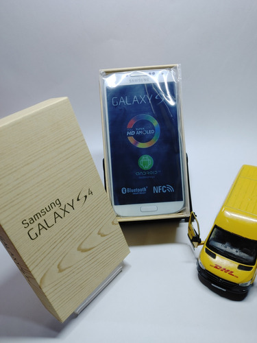 Samsung Galaxy S4 I9505 Excelente Cellado Con Caja Original 