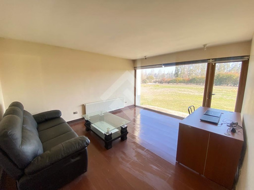 Casa En Venta De 3 Dorm Ampliable. En Chicureo