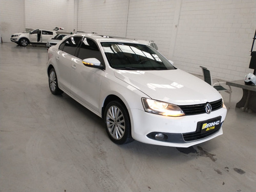 Imagem 3 de 13 de Volkswagem Jetta
