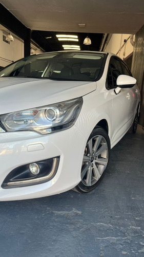 Imagen 10 de 18 de Citroën C4 Lounge 2019 1.6 Hdi 115 Feel Pack 10 Años Oport!!