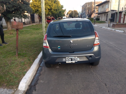 Imagen 3 de 9 de Renault Sandero 2013 1.6 Privilege 105cv