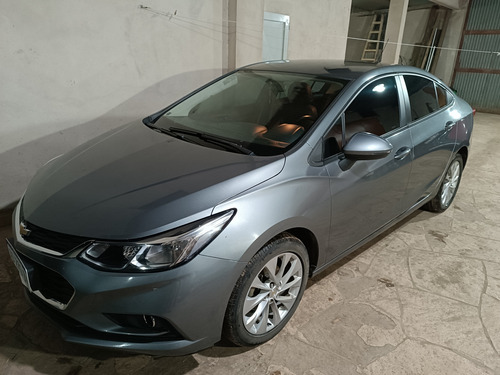 Chevrolet Cruze II 1.4 Sedan Lt