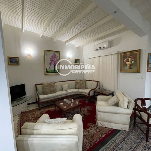 Inmobipiña Vende Casa En Villa Victoria, Avenida Atlantico, Puerto Ordaz, Estado Bolivar - Lp