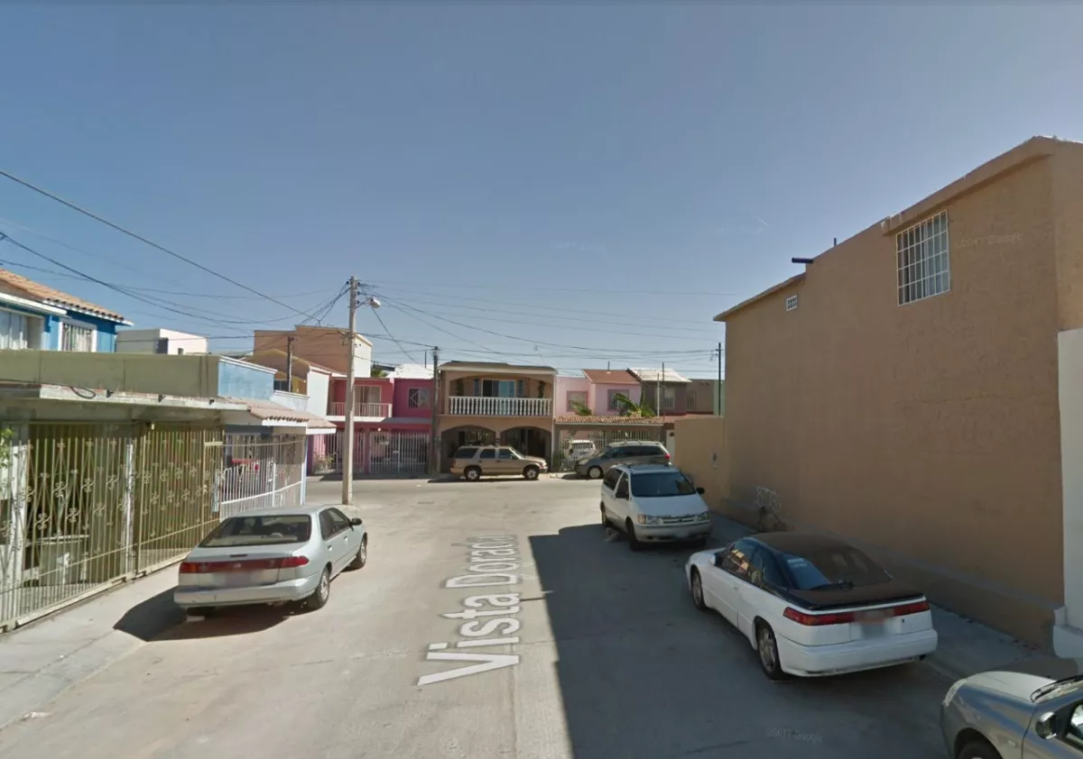¡¡remate!! ¡¡hermosa Casa En Una De Las Mejores Zonas De Baja California Tijuana!!