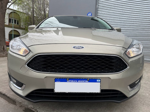 Ford Focus III 2.0 Se Plus Mt