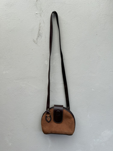 Cartera Bandolera Carpincho - Talabartería Th Marrón Claro Marrón Oscuro (Usado)