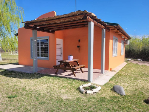Complejo De Cabañas En Venta - 3 Ufs - Mendoza