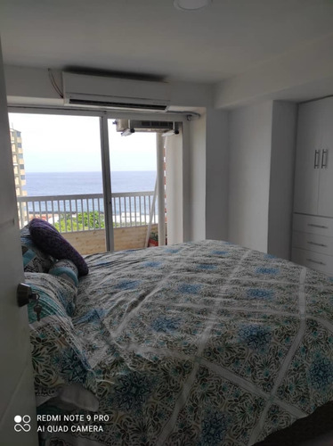 Imagen 9 de 14 de Se Ofrece Apartamento De Totalmente Remodelado