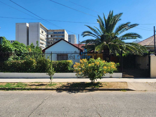 Se Vende Propiedad Con Amplio Terreno 540 M2 En Ñuñoa