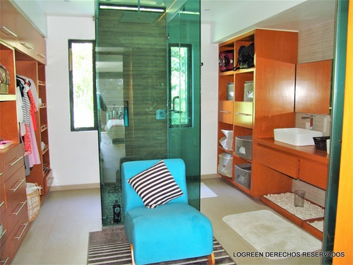 Imagen 7 de 14 de En Venta Casa Con Exclusivo Diseño Arquitectónico Y Vista Pa