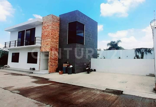 Casa Sola En Venta Col. Atlacomulco, Jiutepec Morelos