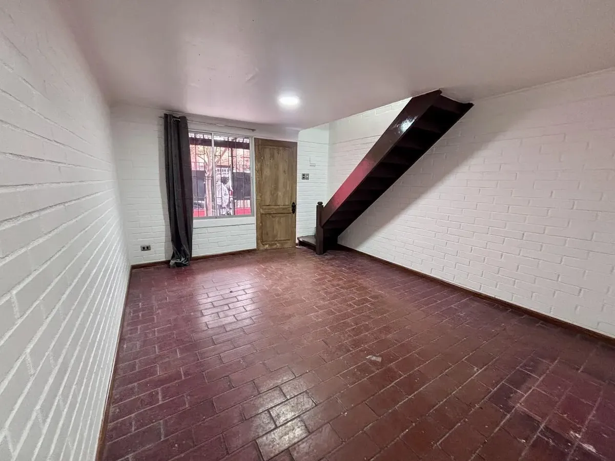 Imagen 4 de 21 de Preciosa Casa Como Nueva En Venta 3d/1b
