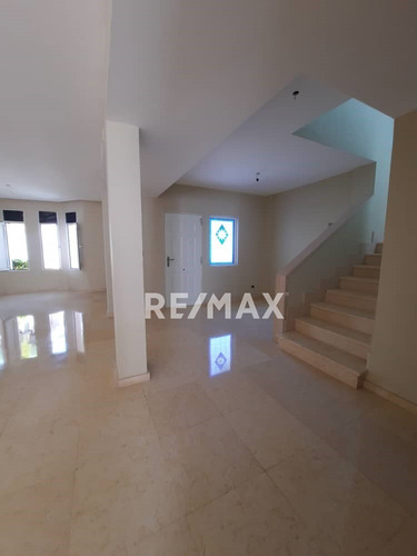 Imagen 11 de 14 de Town House En Margarita