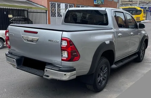 Toyota Hilux 2.4 Diésel 4X4