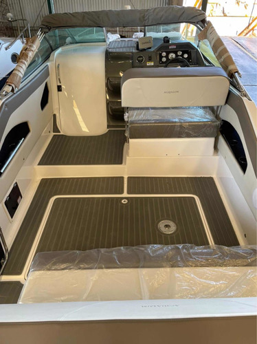 Quicksilver 2700 Volvo 300hp /no Canestrari 275/ Klase A