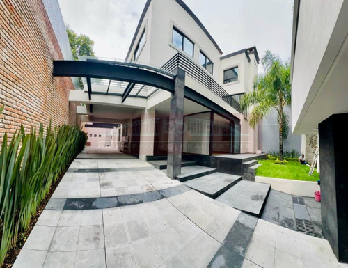 Casa En Venta En Av. Explanada, Lomas De Chapultepec, Miguel Hidalgo, Cdmx.