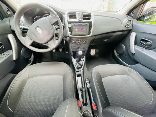 Renault Logan 1.6 Expression