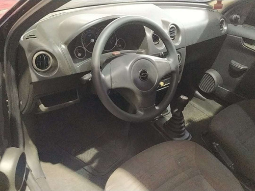 Imagem 7 de 7 de Chevrolet Prisma Joy 1.4 8v Flex