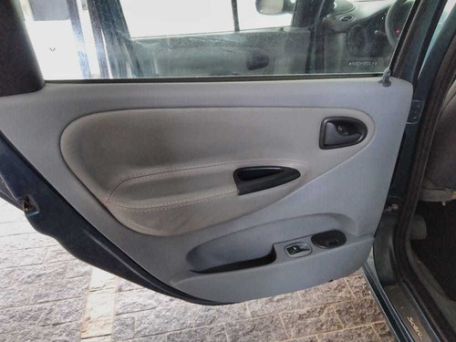 Renault Scenic 2000 2.0 Rxe 5p