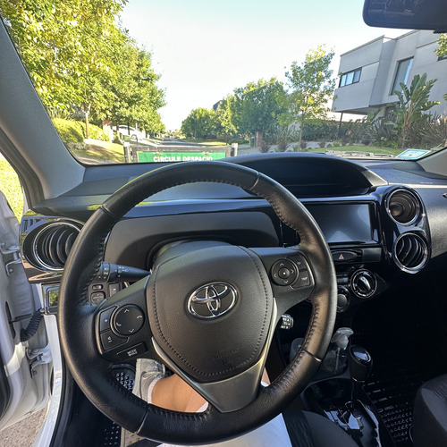 Toyota Etios XLS PACK 1.5 4A/T