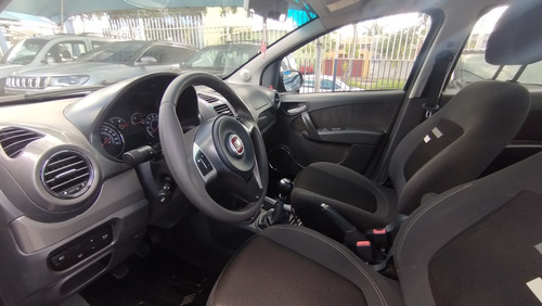 Fiat Grand Siena 1.6 16v Essence Flex Dualogic 4p