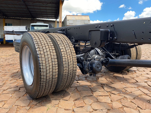 Mb Accelo 815 4x2