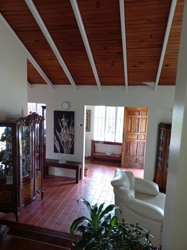 Imagen 12 de 30 de Casa En La Pedregosa Alta 3 Habitaciones 2 Baños