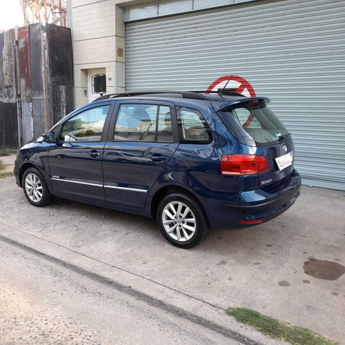 Imagen 11 de 22 de Volkswagen Suran 2015 1.6 Imotion Highline C/techo Solar