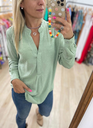 Imagen 4 de 10 de Blusa Camisa Cuello Mao Plumetti Talles Grandes The Big Shop