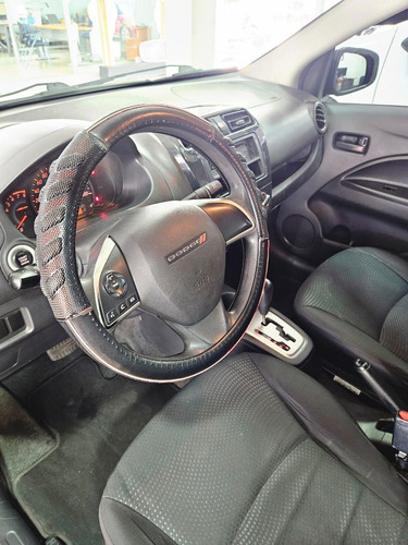 Dodge Attitude 1.2 Se At