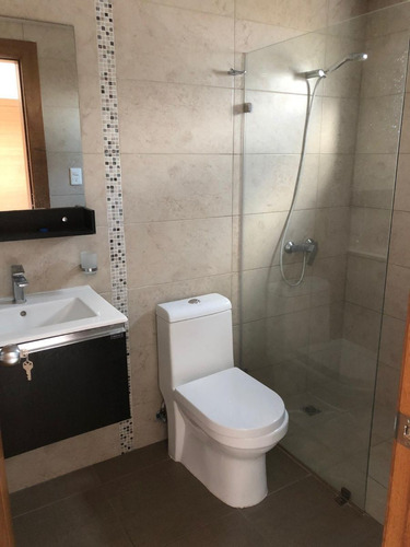 Alquilo Apartamento De 2 Habitaciones En Bella Vista