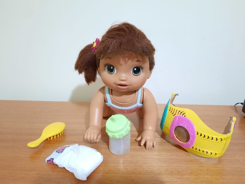 Boneca Baby Alive Hasbro Fala Inglês (Usado)