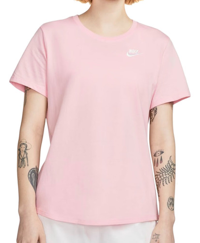 Camiseta Nike Sportswear Club  Feminina Dx7902-690