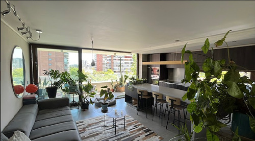 Excelente Depto Duplex 1dorm 3baños, Providencia