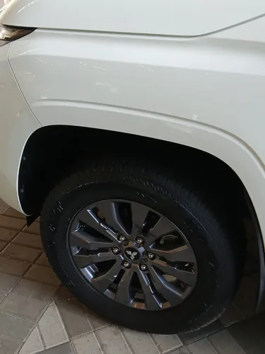 Mitsubishi L200 Triton GLS AT