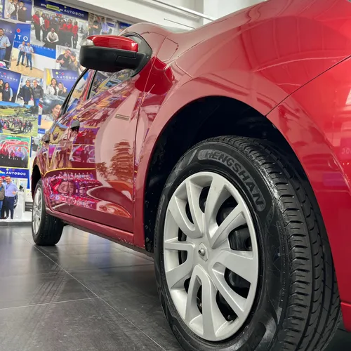 Renault Logan 1.6 Life