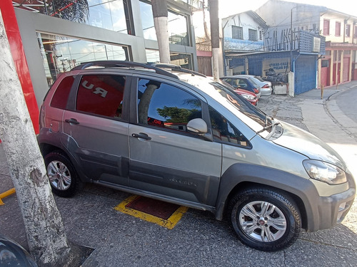 Fiat Idea 1.8 16v Adventure Flex 5p