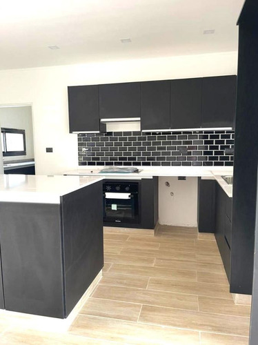 Imagen 9 de 22 de Casa En Venta 5 Ambientes En Santa Irene, Comarcas De Luján