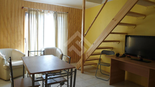 Casa En Venta De 8 Dorm. En Algarrobo