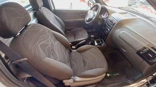 Imagem 5 de 9 de Fiat Strada 1.4 Mpi Hard Working Cs 8v Flex 2p Manual