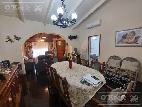Imagen 6 de 30 de Casa - Quilmes Oeste 4 Amb Jardín Pileta Quincho Garage Dos Autos Con Financiación!