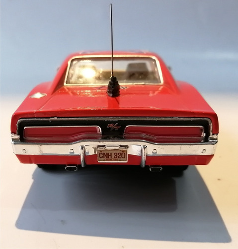General Lee 1/25 New Ray Dodge Charger 1969 Dukes Of Hazzard Color Naranja