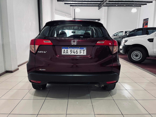 Imagen 4 de 11 de Honda Hr-v 2017 1.8 Ex 2wd Cvt