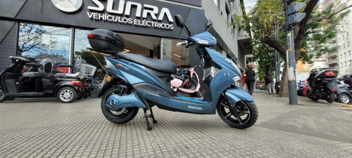 Imagen 12 de 25 de Moto Eléctrica Hawk / Promo Año Nuevo Con Baúl De Regalo / A