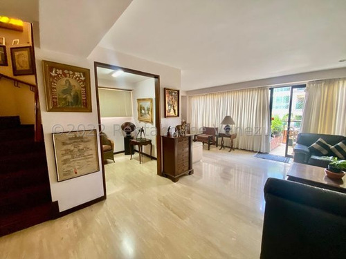 Tg Apartamento En Venta Con Pisos De Mármol, Pisos Bajo Sin Problema De Agua Con Vista Al Ávila, En Las Mercedes 23-26804 Ys