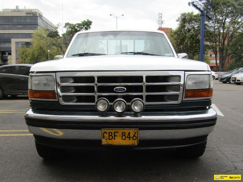 Ford F-150 5.0 Xlt 4x2