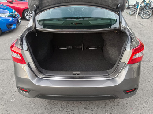 Nissan Sentra 1.8 Advance Cvt