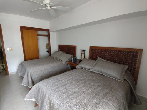 Imagen 22 de 22 de Venta De Departamento En Costa Victoria A Tratar.